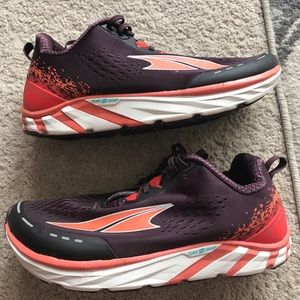 Altra Torin 4 Women's Zero Drop Running Shoes Plum Coral ALW1937F003 Size 8.5